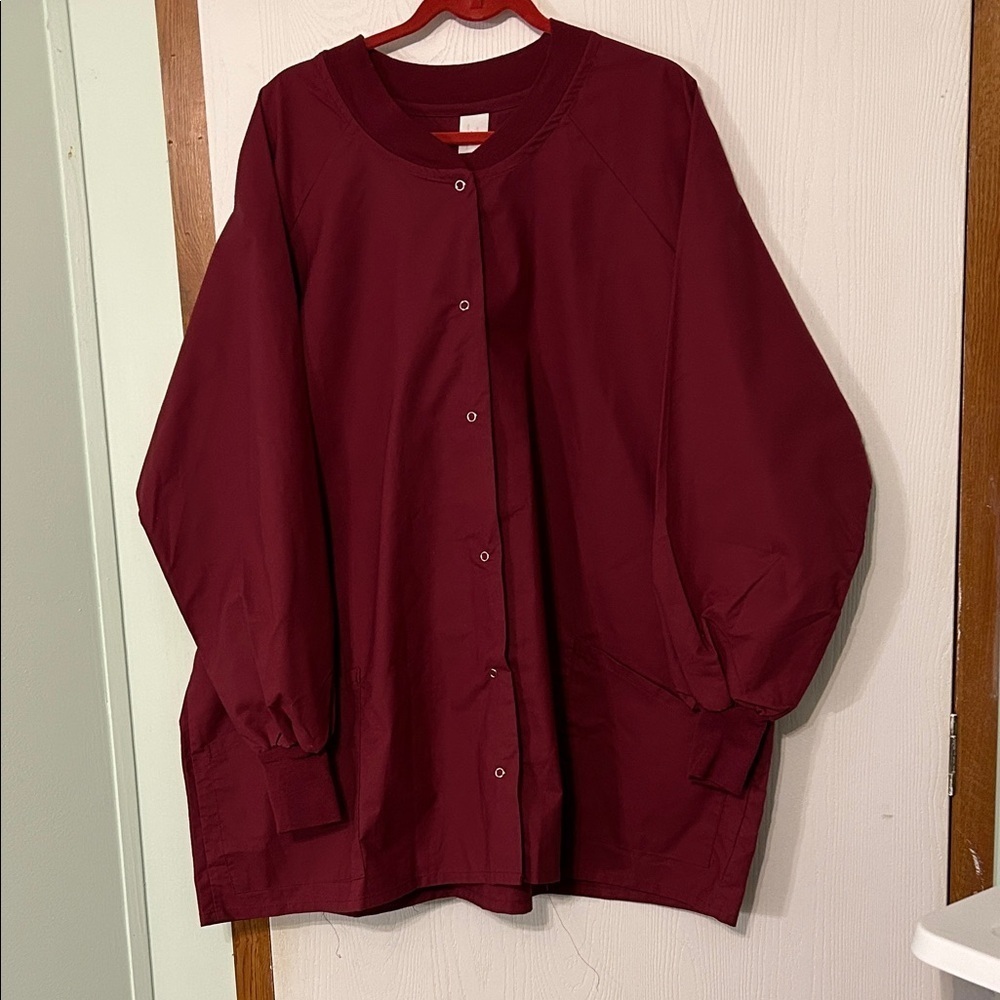 Medline Women's Burgundy Snap Front Scrub Jacket 4XL Ribbed Cuff Sleeves NWOT
